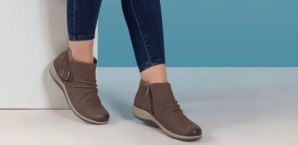 aetrex luna boot on the foot